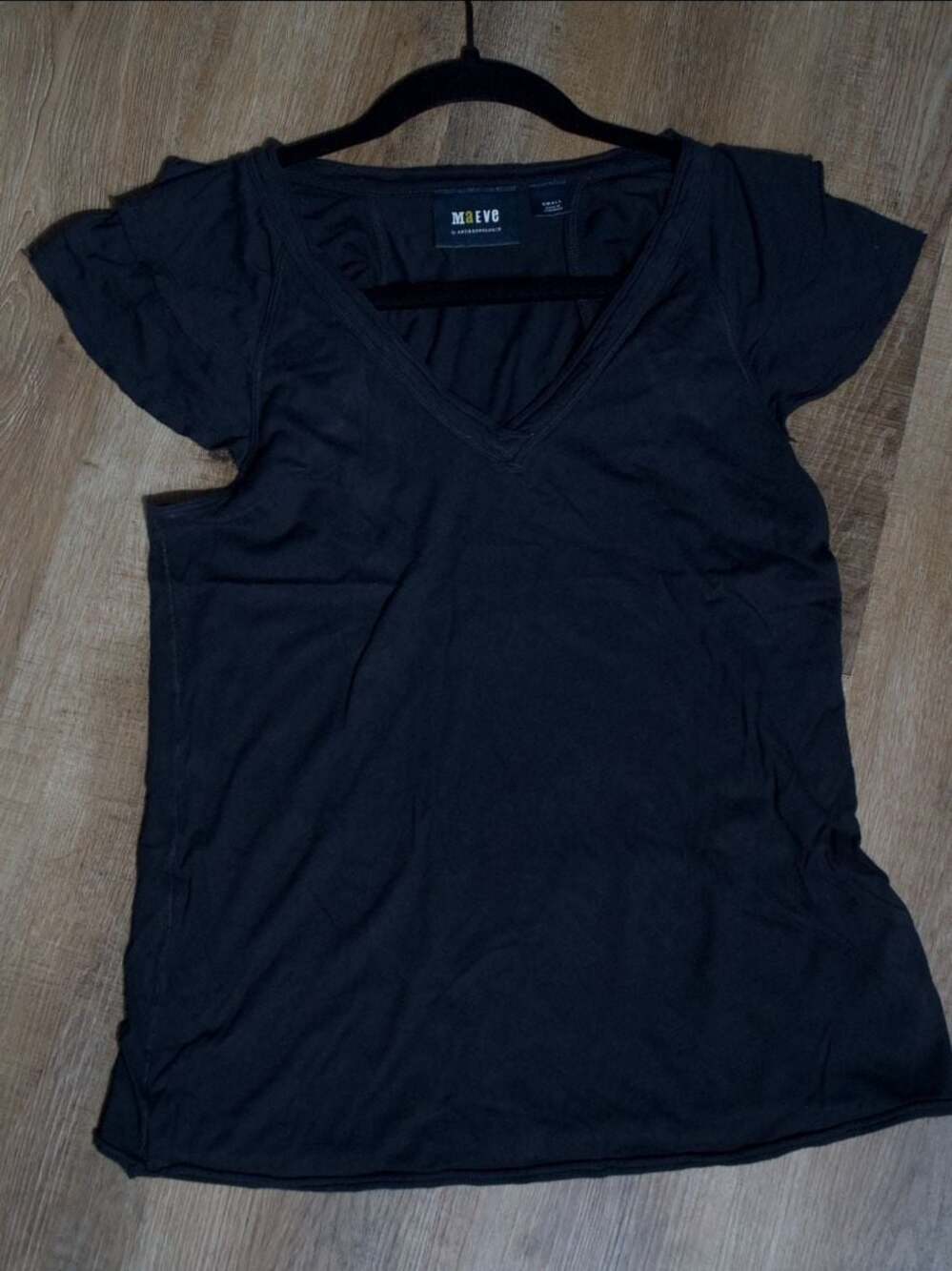 Maeve by Anthropologie Women's Black Flutter Cap Sleeve V-Neck T-Shirt